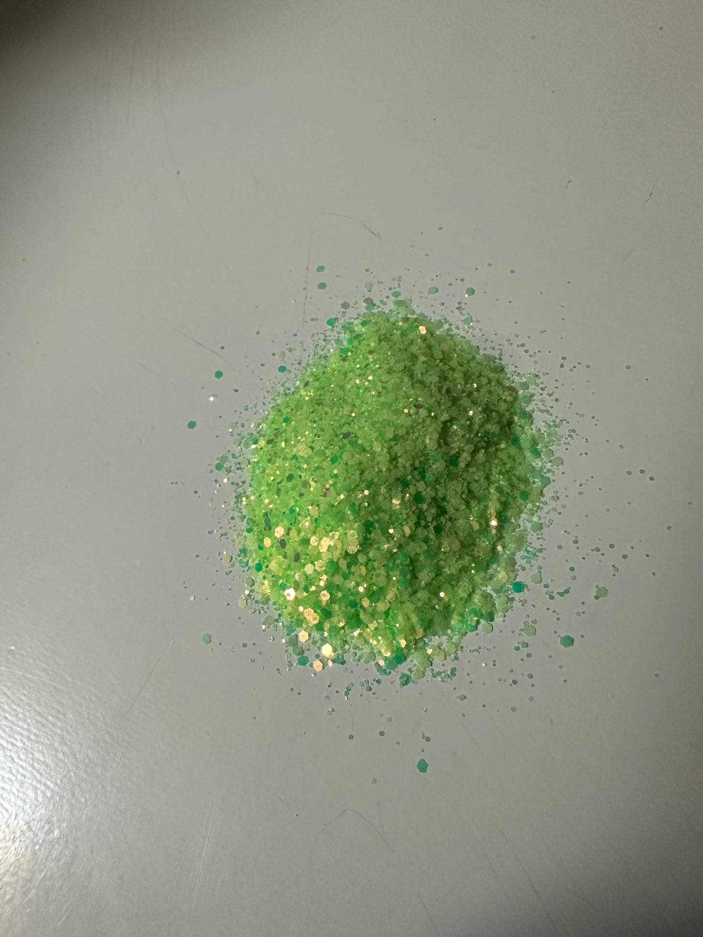 Glow in the dark Pastel Green